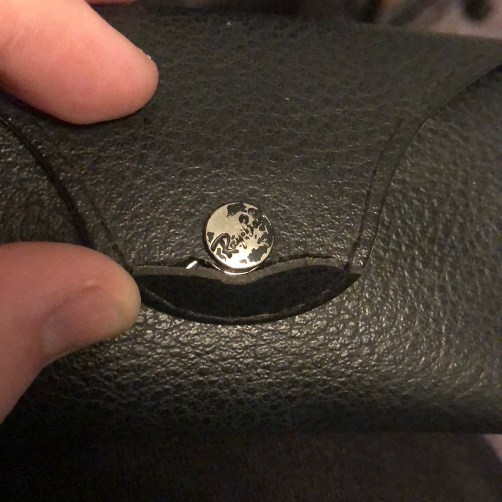RayBans Polarized - Picture 6 of 7